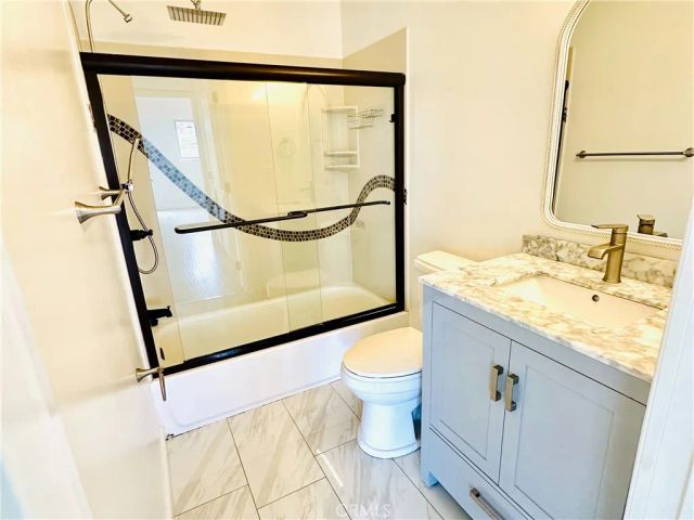 423 S Rexford Drive 303, Beverly Hills, CA 90212