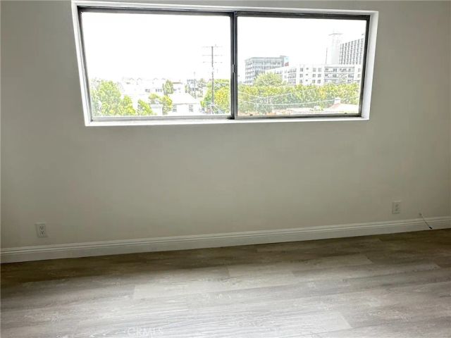 423 S Rexford Drive 303, Beverly Hills, CA 90212