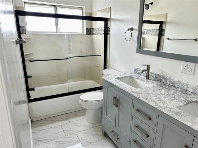 423 S Rexford Drive 303, Beverly Hills, CA 90212