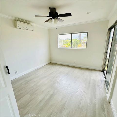 423 S Rexford Drive 303, Beverly Hills, CA 90212