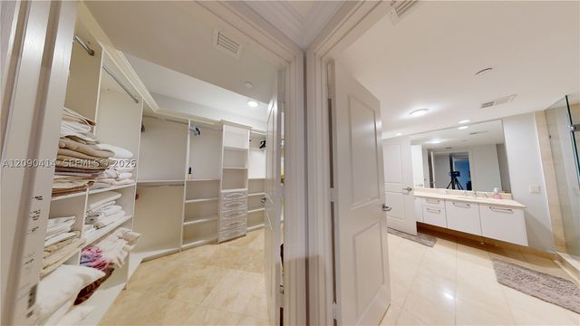 3101 S Ocean Dr 1705, Hollywood, FL 33019
