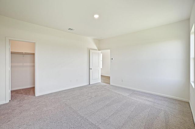 516 Old Western PASS, Jarrell, TX 76537