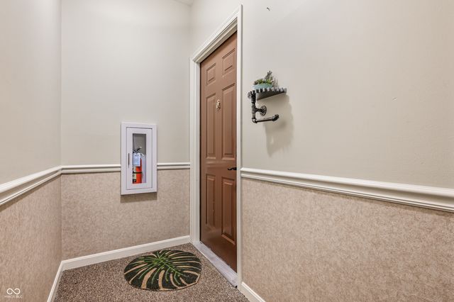5019 Amber Creek Place 208, Indianapolis, IN 46237