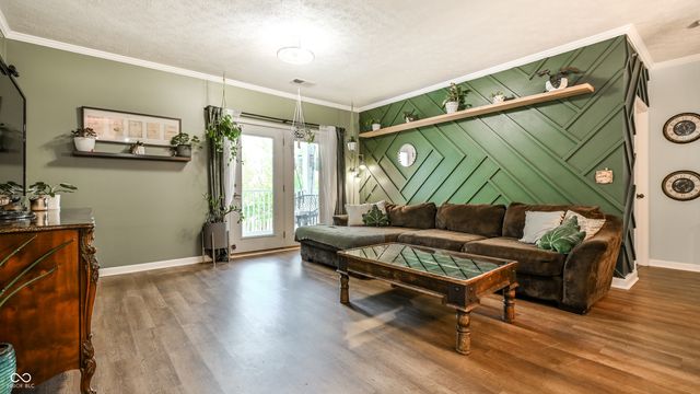 5019 Amber Creek Place 208, Indianapolis, IN 46237