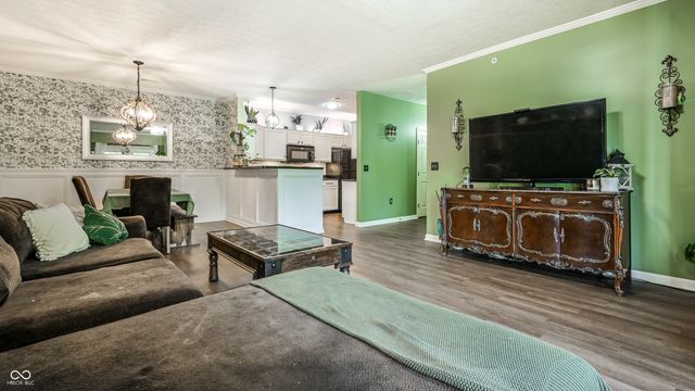 5019 Amber Creek Place 208, Indianapolis, IN 46237