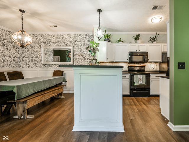 5019 Amber Creek Place 208, Indianapolis, IN 46237