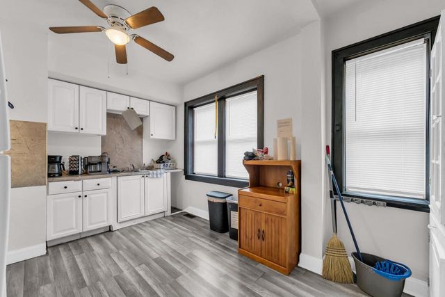 6027 18th AVENUE, Kenosha, WI 53143