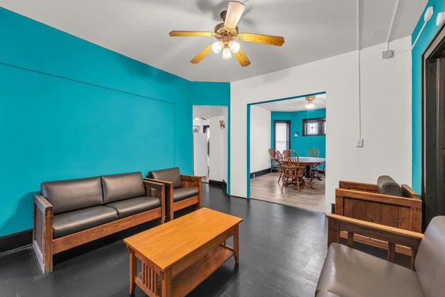 6027 18th AVENUE, Kenosha, WI 53143