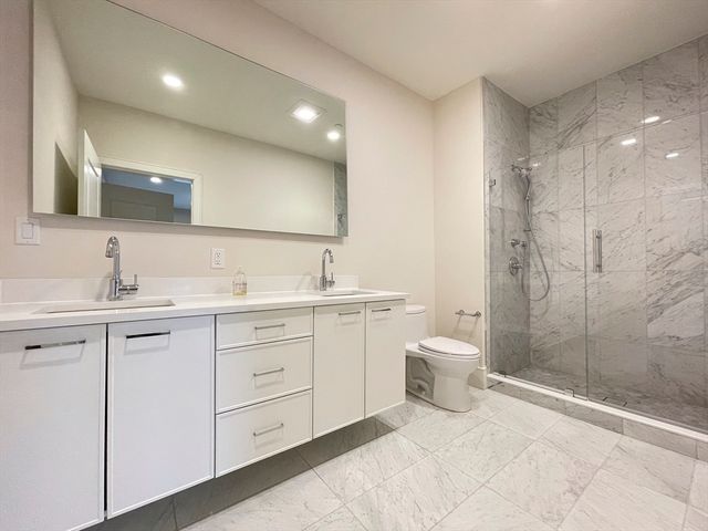 214 Market St 503, Boston, MA 02135