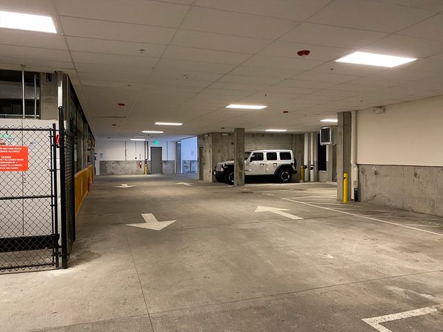 214 Market St 503, Boston, MA 02135