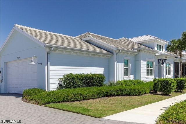 7084 Saona CT, Naples, FL 34113