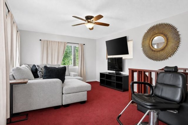 40 Lake St, Weymouth, MA 02189