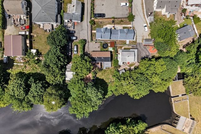 40 Lake St, Weymouth, MA 02189
