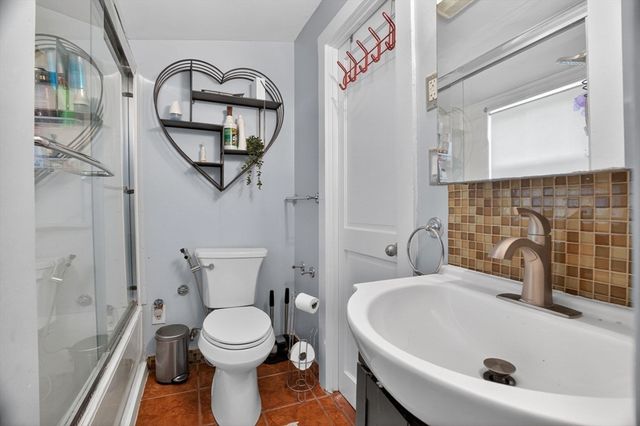 40 Lake St, Weymouth, MA 02189