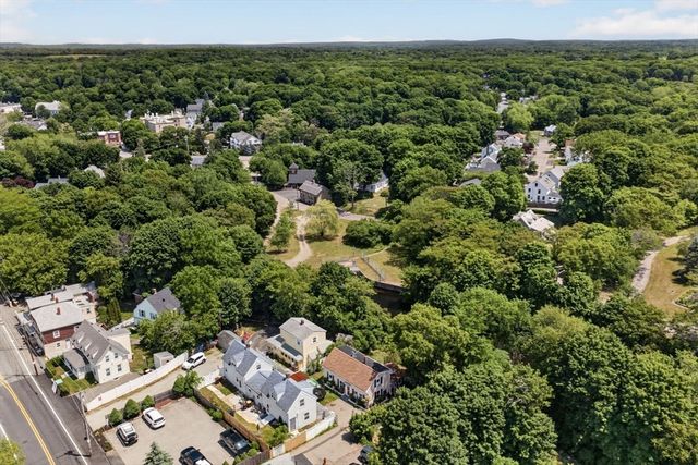 40 Lake St, Weymouth, MA 02189