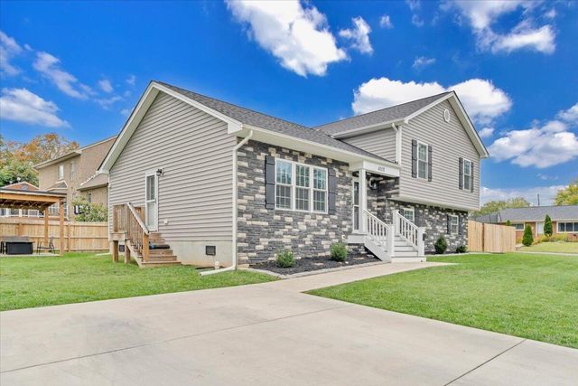 NW 4018 Hazelridge RD, Roanoke, VA 24012