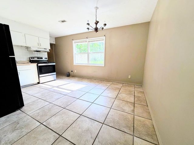 1302 Orchard Lane, Horseshoe Bend, AR 72512