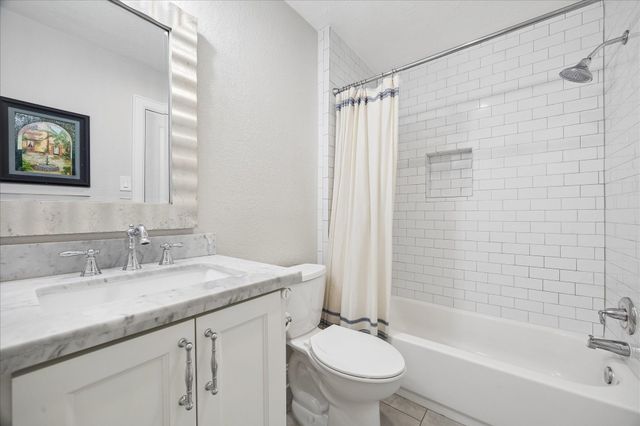 5739 Cartagena Street, Houston, TX 77035