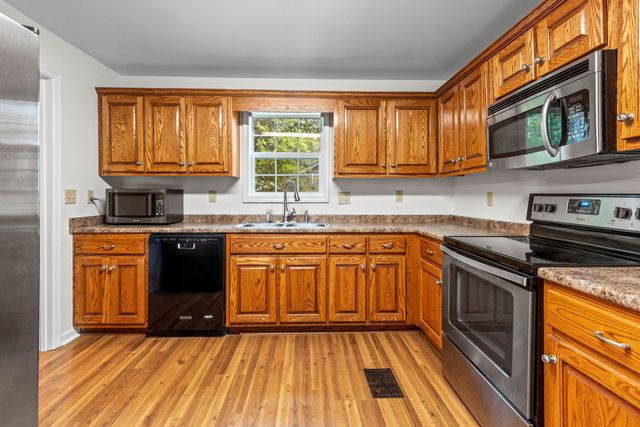 49 Hemlock Circle, Chattanooga, TN 37419