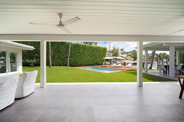 861 Harbor Dr, Key Biscayne, FL 33149