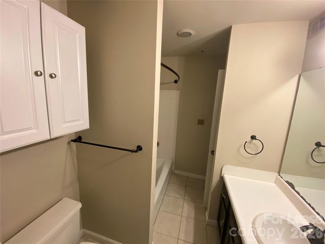 415 W 8th Street E, Charlotte, NC 28202