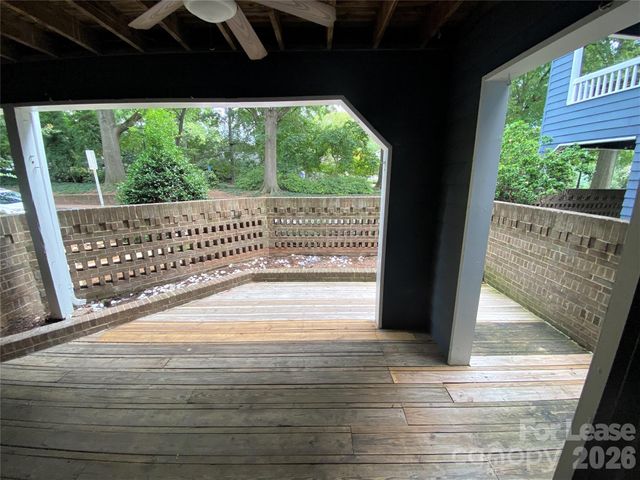 415 W 8th Street E, Charlotte, NC 28202