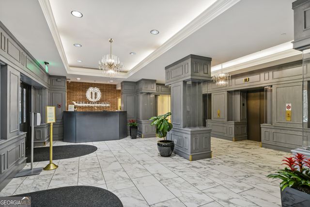 2870 Pharr Court S NW, Atlanta, GA 30305