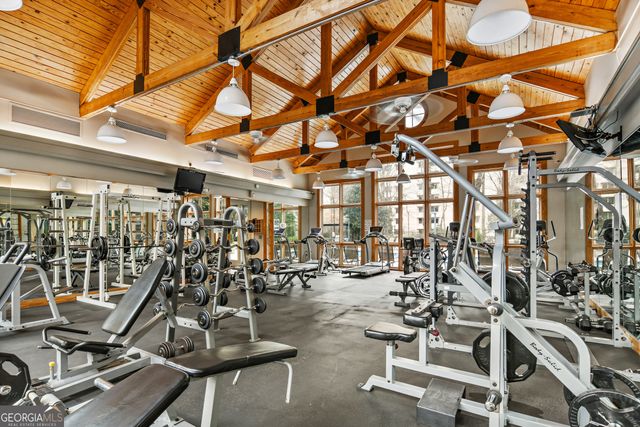 2870 Pharr Court S NW, Atlanta, GA 30305