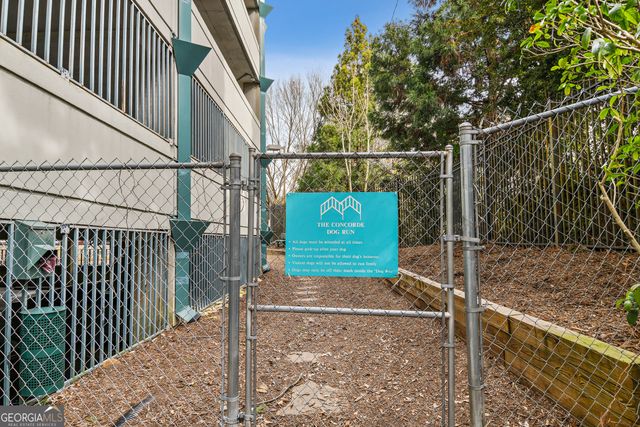 2870 Pharr Court S NW, Atlanta, GA 30305