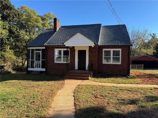 1614 Granite Street, Winston-salem, NC 27107