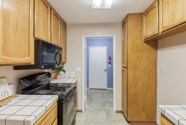 7831 Clark Fork Ln, Citrus Heights, CA 95610