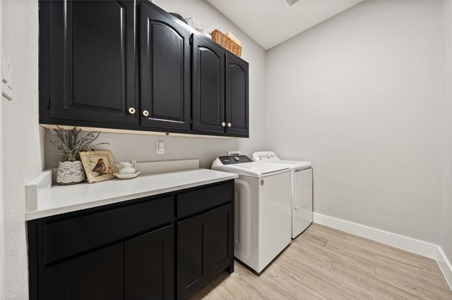 400 Adell Circle, Weatherford, TX 76088
