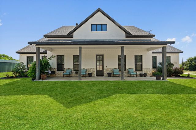 400 Adell Circle, Weatherford, TX 76088