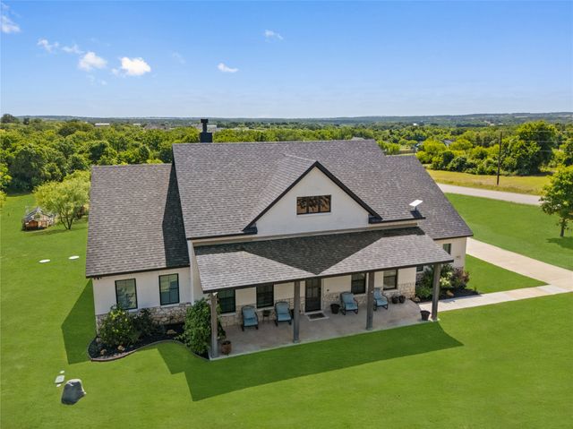 400 Adell Circle, Weatherford, TX 76088