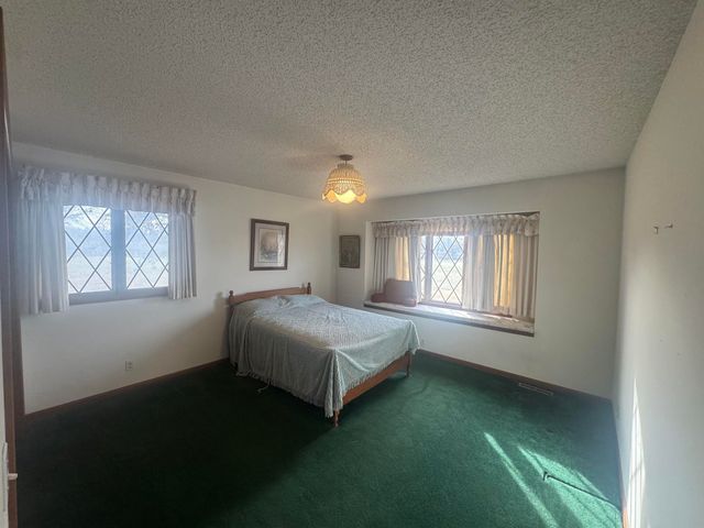 9810 S Ridge Rd, Sedgwick, KS 67135