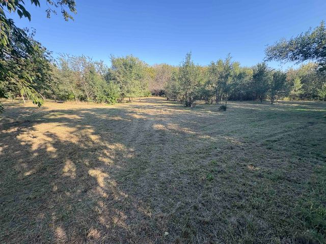 9810 S Ridge Rd, Sedgwick, KS 67135
