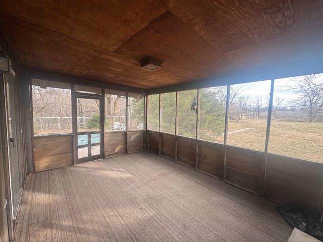 9810 S Ridge Rd, Sedgwick, KS 67135