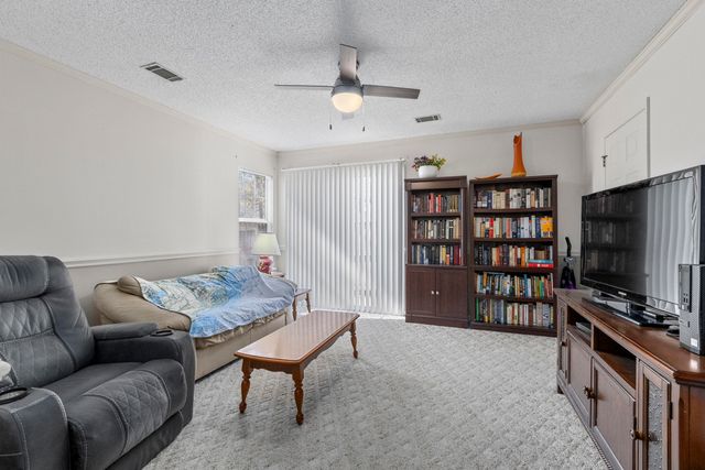 7920 Riverbirch Lane, North Charleston, SC 29418