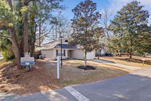 7920 Riverbirch Lane, North Charleston, SC 29418