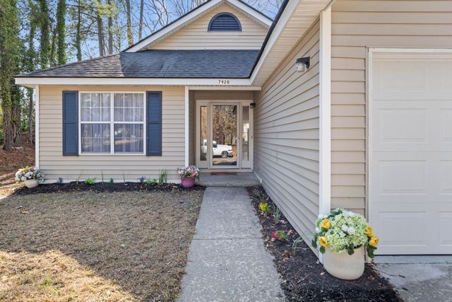 7920 Riverbirch Lane, North Charleston, SC 29418