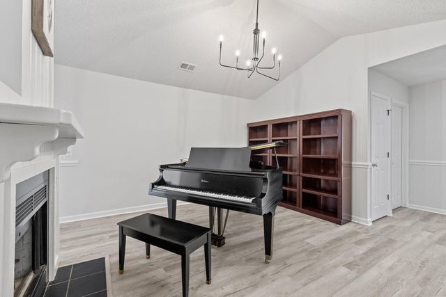 7920 Riverbirch Lane, North Charleston, SC 29418