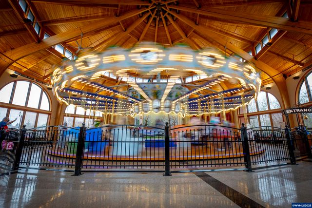 1552 Logan Pkw SE, Albany, OR 97322