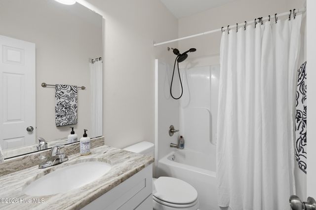 570 Mission Road, Southport, NC 28461