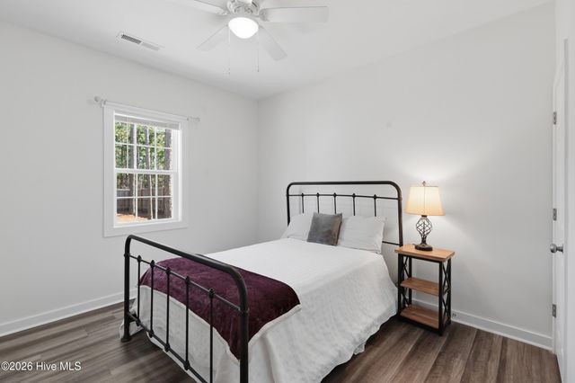 570 Mission Road, Southport, NC 28461