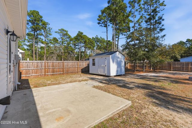 570 Mission Road, Southport, NC 28461