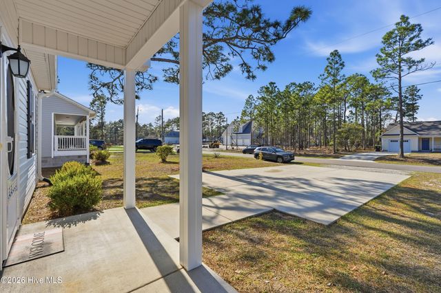 570 Mission Road, Southport, NC 28461