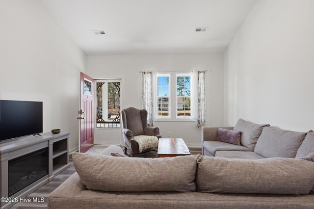 570 Mission Road, Southport, NC 28461