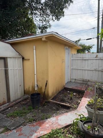 832 E 20th Street, Hialeah, FL 33013