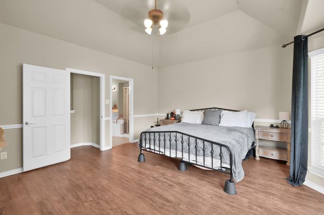 20840 Hixon Creek Drive, Porter, TX 77365