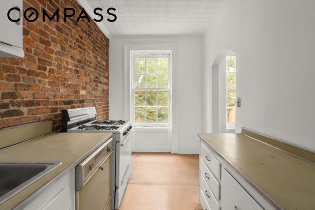 217 Dean Street, New York City, NY 11217